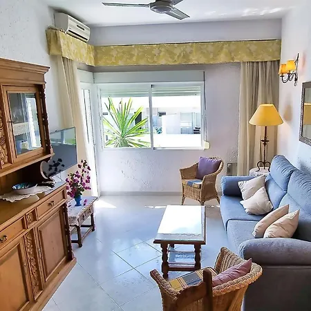 Apartmán Skol 440. 1 Bed With Sea Views In Centre. *