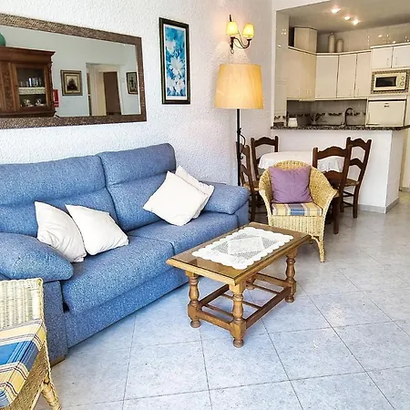 Skol 440. 1 Bed With Sea Views In Centre. Apartament *